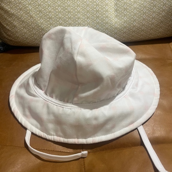 Lullaby Set Beach Bucket Hat Pink/White Size 12-24 Months - Picture 1 of 6